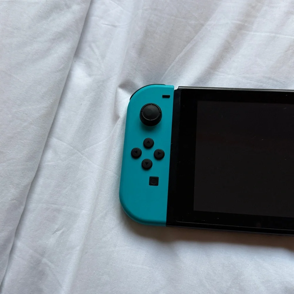 Nintendo 1 with hdmi and usb. Handheld Console - Blue and Red